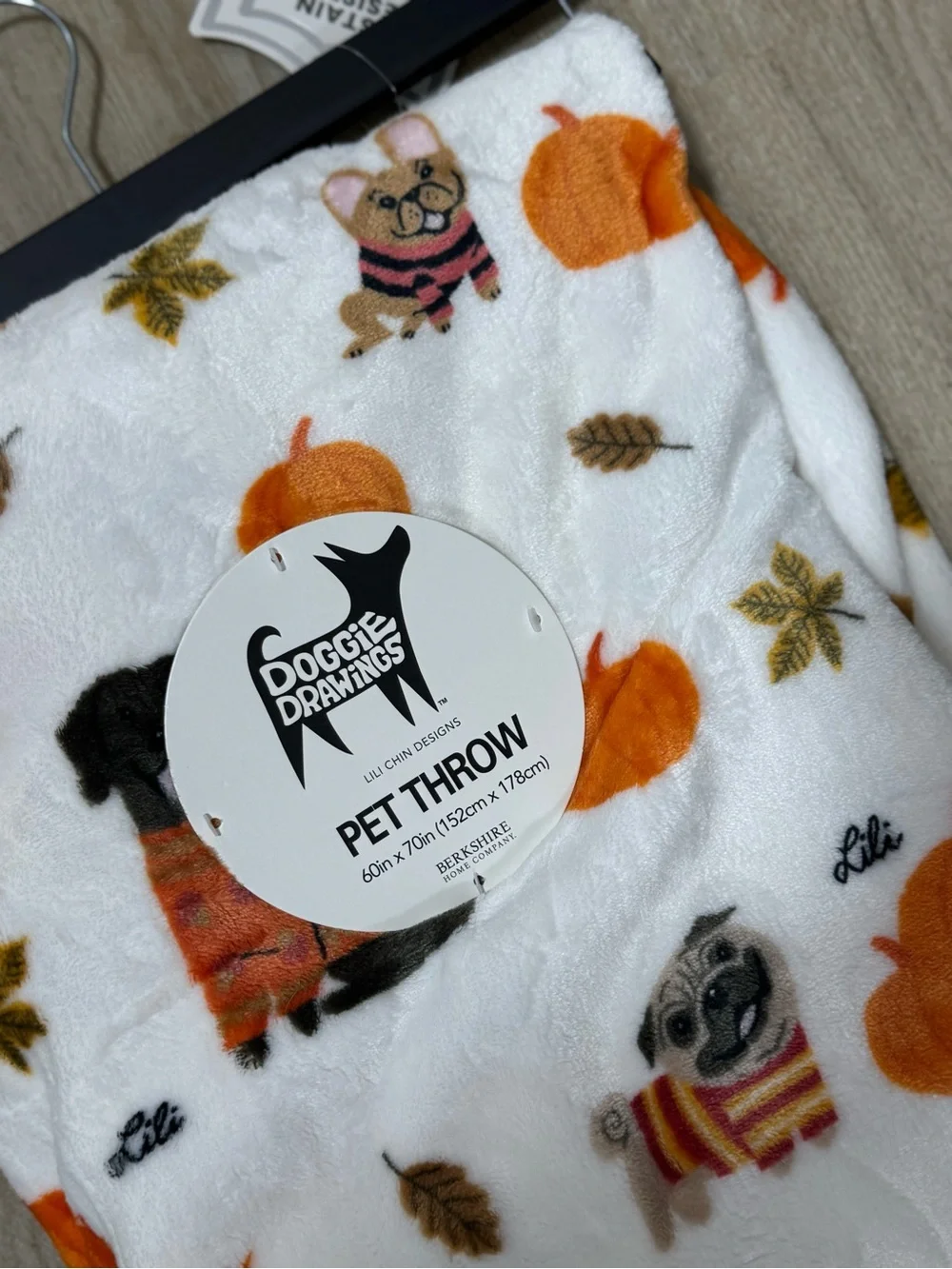 Dog Print Pumpkin Pet Throw Blanket - White & Orange